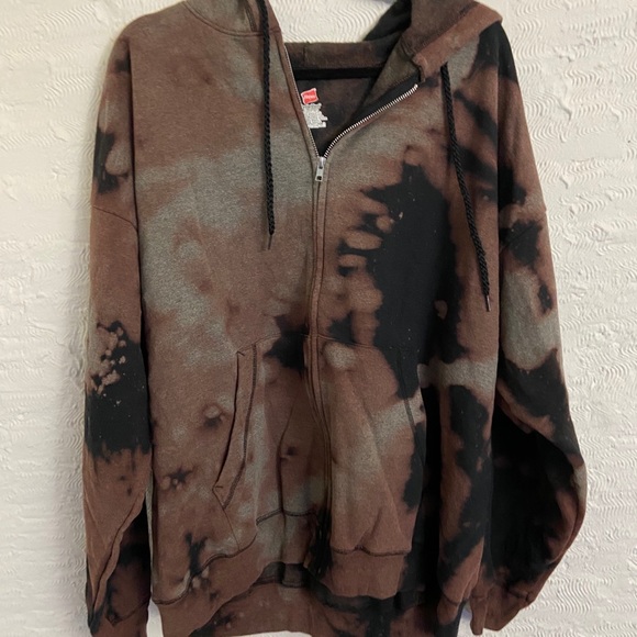 Hand dyed zip up hoodie - Picture 2 of 5